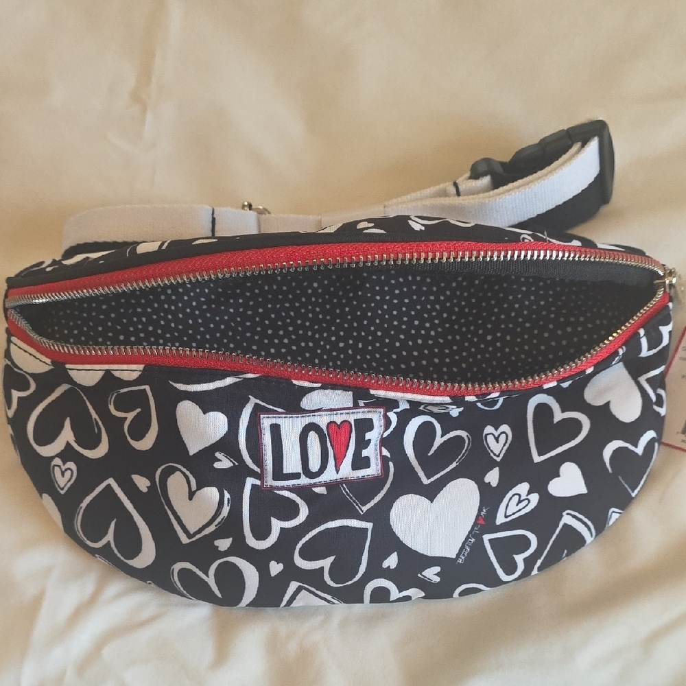 Brighton Heart Print Belt Bag with Red Trim NWT - Picture 3 of 4